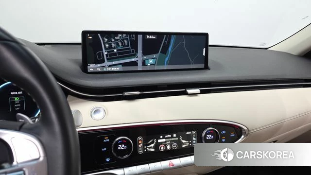 Genesis GV70 2023 Белый из Кореи, фото 4