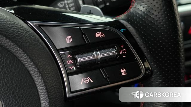 Kia The New K3 2nd generation 2021 Белый из Кореи, фото 4