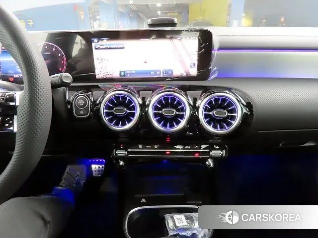 Mercedes-Benz CLA-Class C118 2025 Черный из Кореи, фото 4