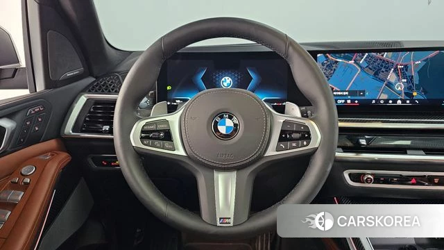 BMW X7 (G07) 2025 Черный из Кореи, фото 4
