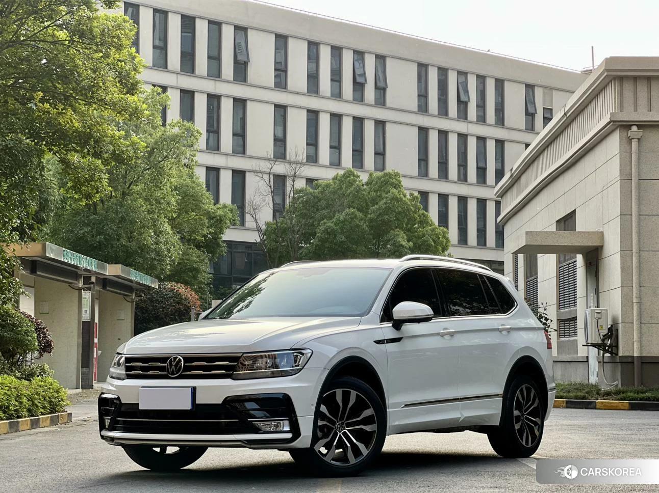 Volkswagen Tiguan L 2020 Белый из Китая, фото 4