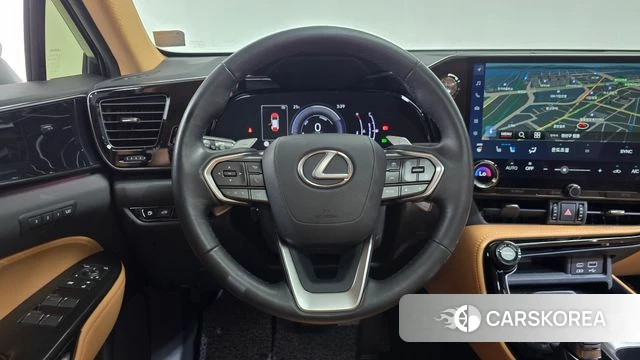 Lexus NX350h Second generation 2023 Серебристо-серый из Кореи, фото 4