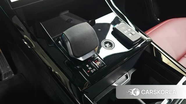 Land Rover Range Rover Sport 3rd Generation 2026 Черный из Кореи, фото 4
