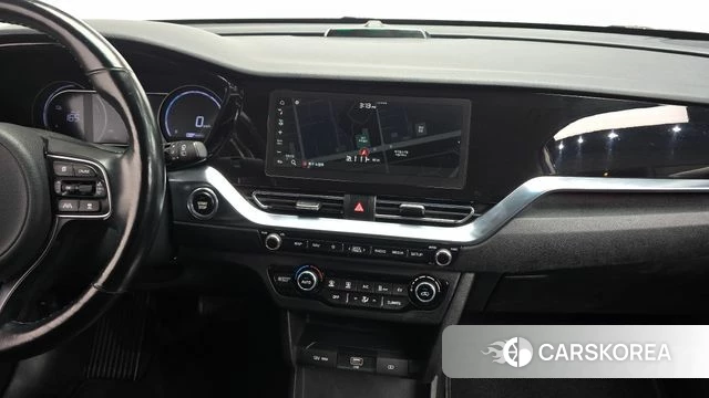 Kia Niro Plus 2022 Белый из Кореи, фото 4