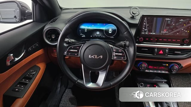 Kia The New K3 2nd generation 2023 Черный из Кореи, фото 4