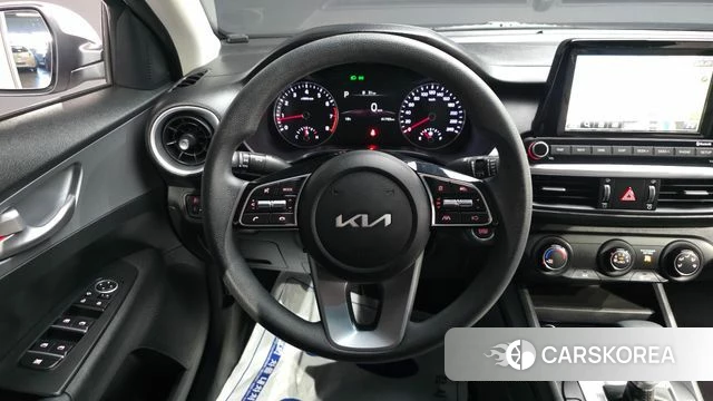 Kia The New K3 2nd generation 2022 Белый из Кореи, фото 4