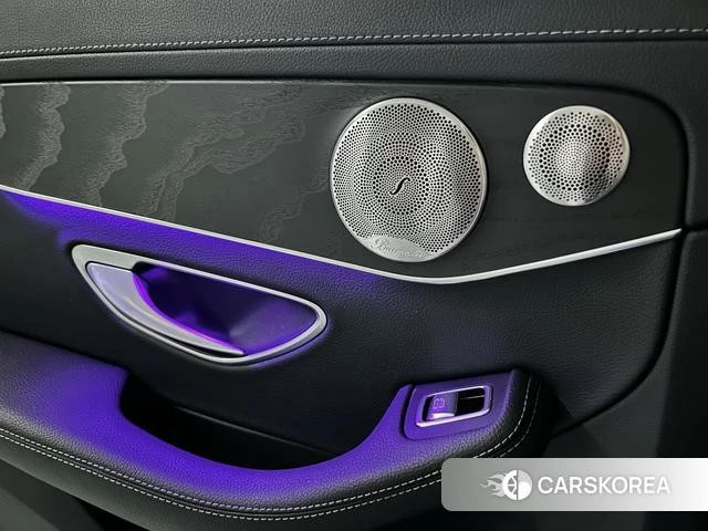 Mercedes-Benz C-class 2021 Белый из Китая, фото 4