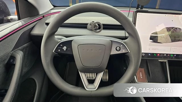 Tesla Model Y 2025 Серый из Кореи, фото 4