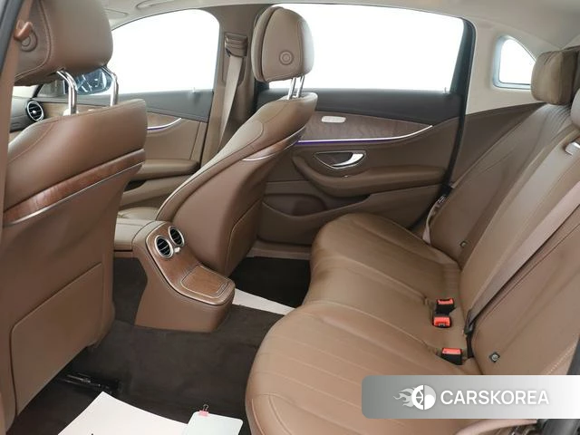Mercedes-Benz E-Class 2021 Черный из Китая, фото 4