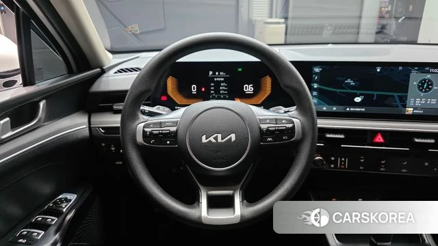 Kia The New K5 3rd generation 2024 Белый из Кореи, фото 4