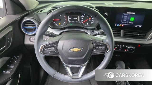 Chevrolet (GM Daewoo) Trax Crossover 2023 Белый из Кореи, фото 4