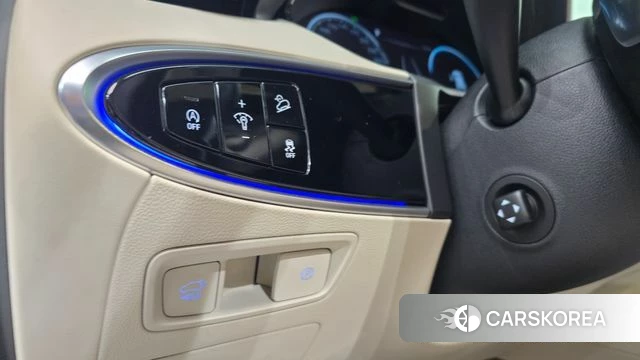 Genesis GV70 2022 Белый из Кореи, фото 4