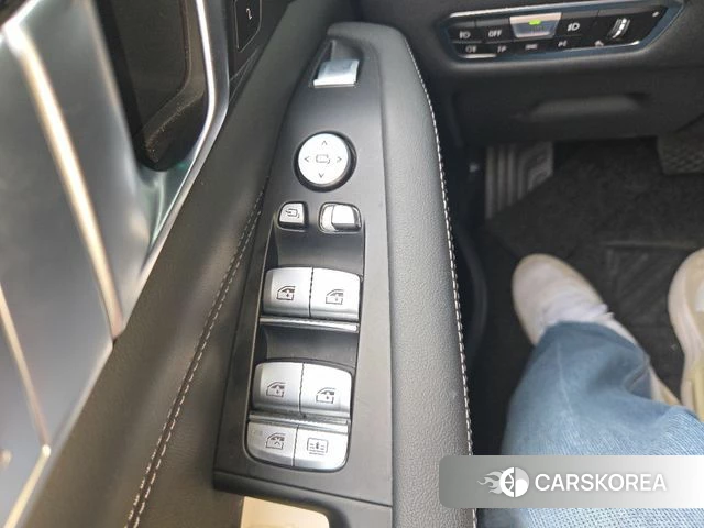 BMW X7 (G07) 2021 Светло-зеленый из Кореи, фото 4