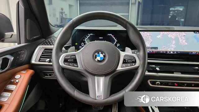 BMW X7 (G07) 2024 Черный из Кореи, фото 4