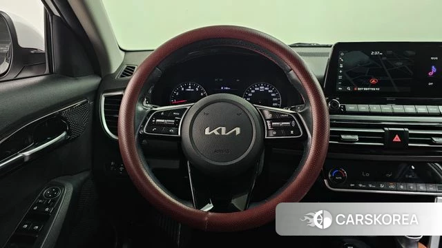 Kia Seltos 2021 Белый из Кореи, фото 4