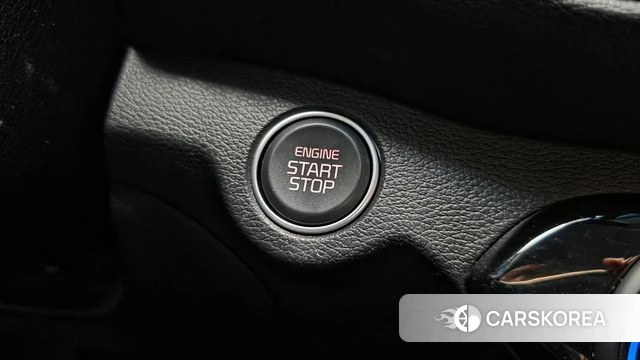 Kia The New K3 2nd generation 2022 Белый из Кореи, фото 4