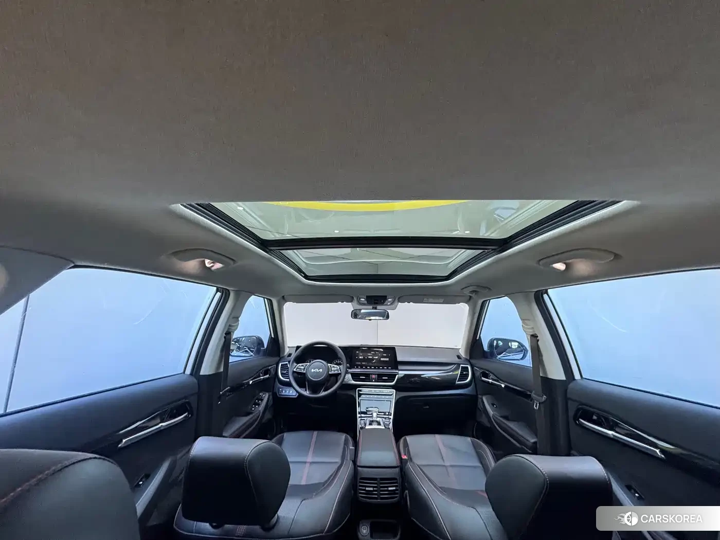 Kia KX3 2023 Белый из Китая, фото 4