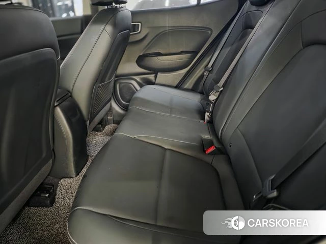 Hyundai Venue 2021 Серый из Кореи, фото 4