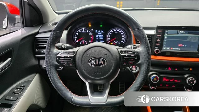 Kia Stonic 2020 Белый из Кореи, фото 4
