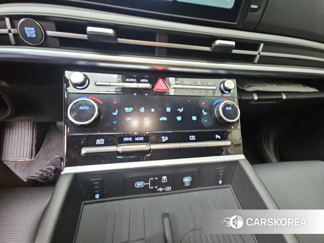 Hyundai Santa Fe (MX5) 2024 Серый из Кореи, фото 4