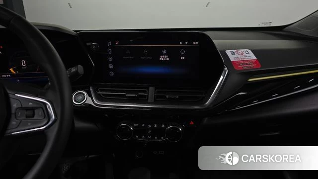 Chevrolet (GM Daewoo) Trax Crossover 2025 Черный из Кореи, фото 4