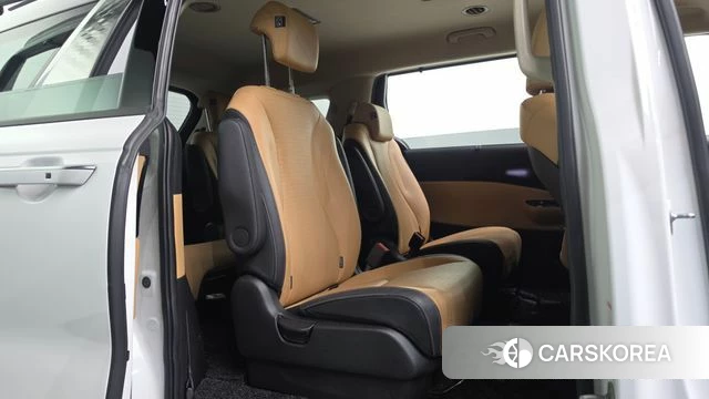 Kia Carnival 4th generation 2022 Белый из Кореи, фото 4