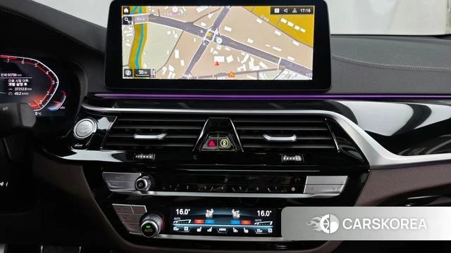 BMW 6 Series GT (G32) 2023 Серебристо-серый из Кореи, фото 4