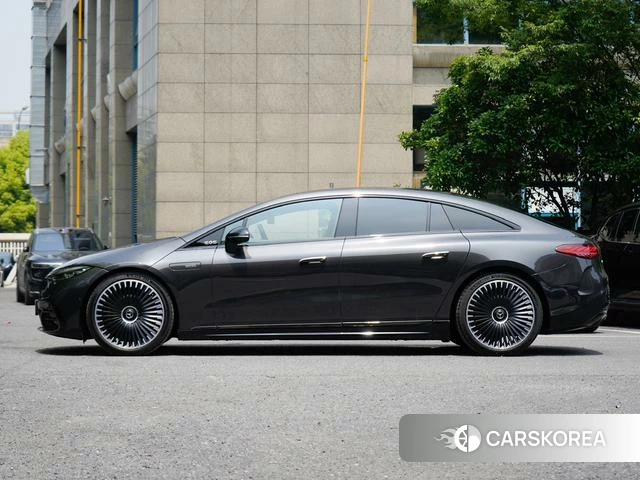 Mercedes-Benz AMG EQS 2023 Темно-серый из Китая, фото 4