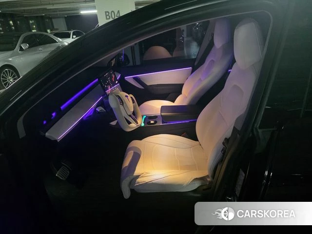 Tesla Model Y 2021 Черный из Кореи, фото 4