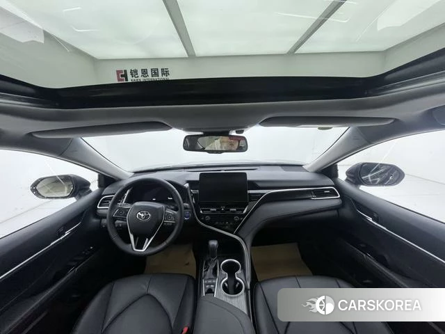 Toyota Camry 2024 Черный из Китая, фото 4