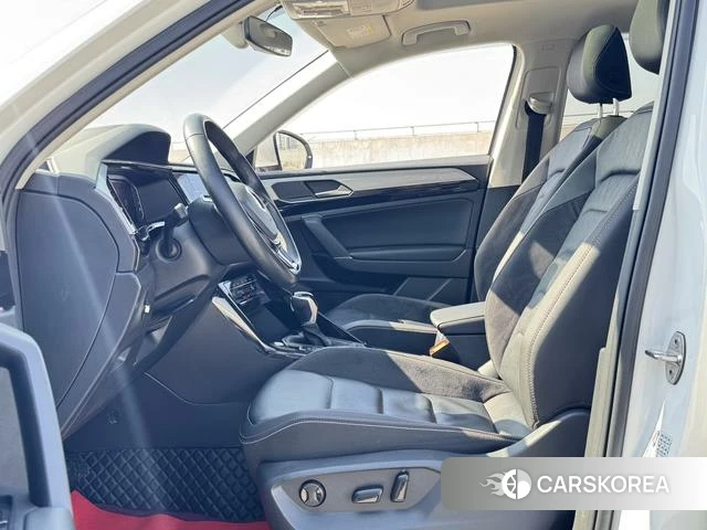 Volkswagen Tayron 2022 Белый из Китая, фото 4