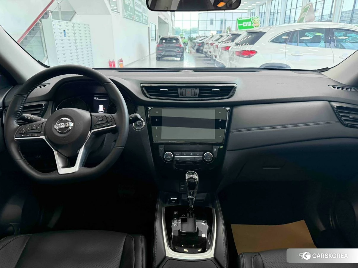 Nissan X-Trail 2021 Белый из Китая, фото 4