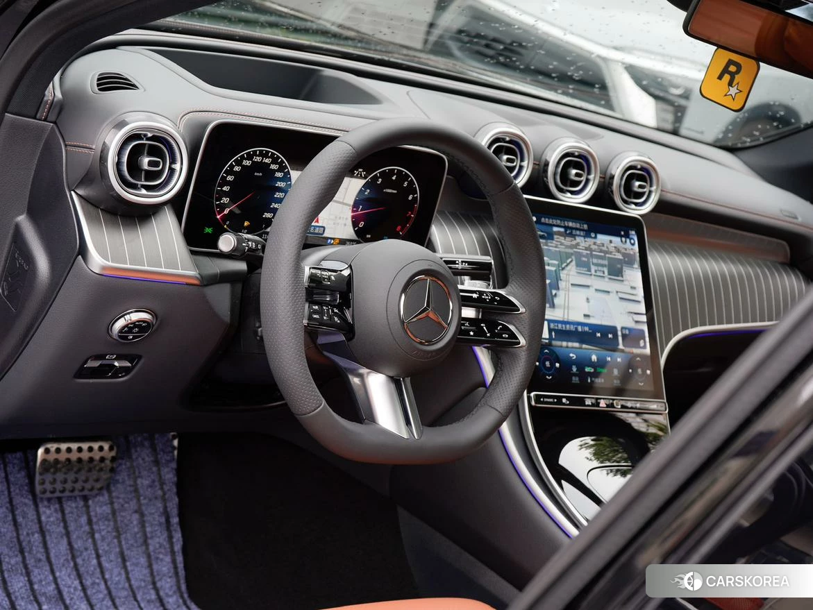 Mercedes-Benz GLC 2023 Черный из Китая, фото 4
