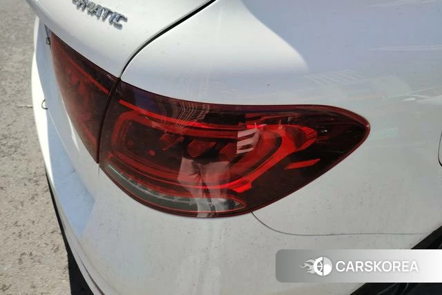Mercedes-Benz GLC 2022 Белый из Китая, фото 4