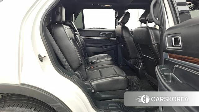 Ford Explorer 2018 Белый из Кореи, фото 4