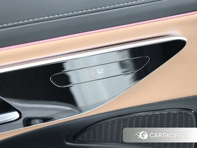 Mercedes-Benz E-Class W214 2024 Белый из Кореи, фото 4