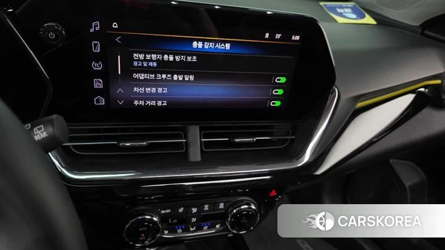 Chevrolet (GM Daewoo) Trax Crossover 2024 Черный из Кореи, фото 4