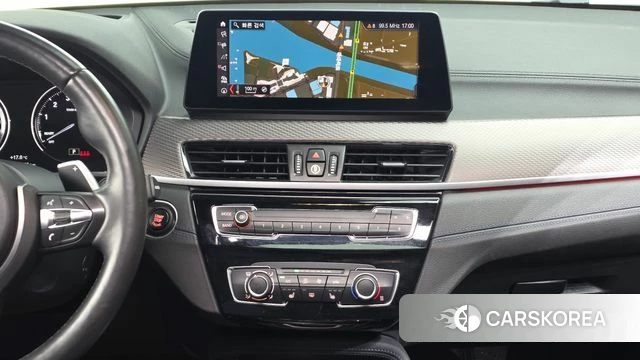 BMW X2 (F39) 2022 Небесно-голубой из Кореи, фото 4