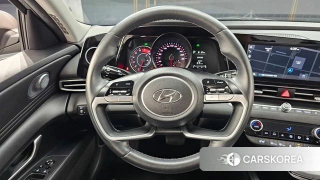 Hyundai Avante (CN7) 2022 Серебристо-серый из Кореи, фото 4