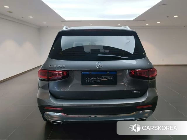 Mercedes-Benz GLB 2023 Темно-серый из Китая, фото 4
