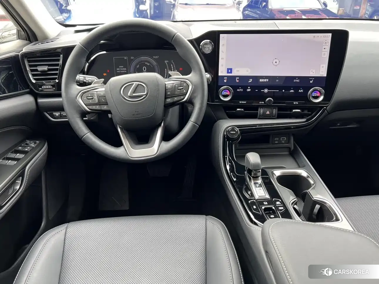 Lexus NX 2024 Silver/gray из Китая, фото 4