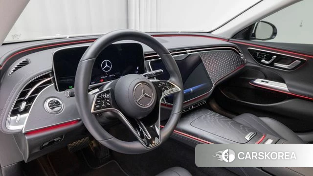 Mercedes-Benz E-Class W214 2025 Белый из Кореи, фото 4