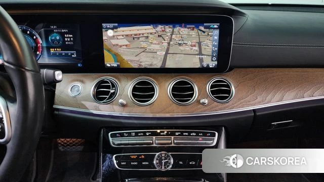 Mercedes-Benz E-Class W213 2020 Синий из Кореи, фото 4