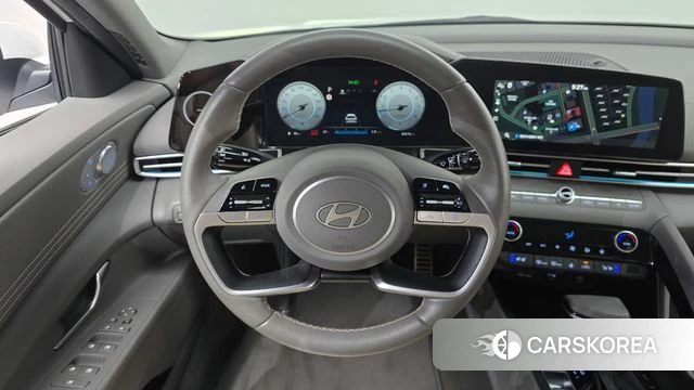 Hyundai The New Avante (CN7) 2023 Белый из Кореи, фото 4