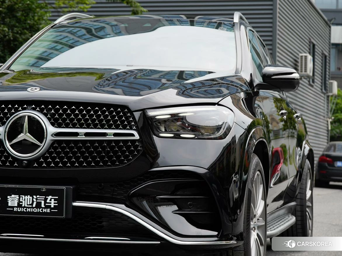 Mercedes-Benz GLE 2023 Черный из Китая, фото 4