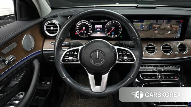 Mercedes-Benz E-Class W213 2019 Белый из Кореи, фото 4