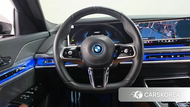 BMW i7 (G70) 2024 Черный из Кореи, фото 4