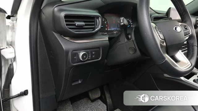 Ford Explorer 6th Generation 2021 Белый из Кореи, фото 4