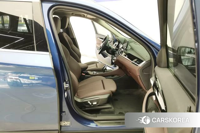 BMW X1 2022 Синий из Китая, фото 4