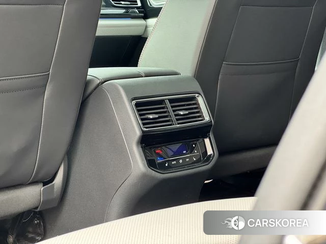 Volkswagen Teramont 2024 Черный из Китая, фото 4